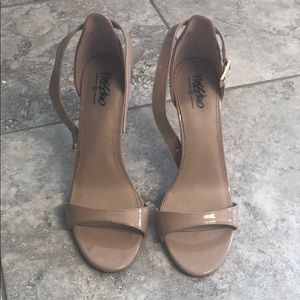 Nude heels